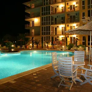 Joya Park Golden Sands